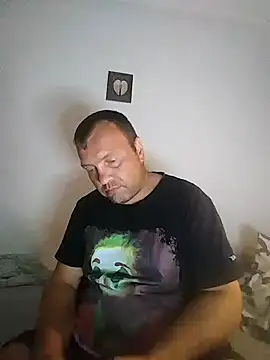 Snapshot of Bury0117 chatting on 09-16-25, 07:15 Bury0117 online show from 09-16-25, 07:15