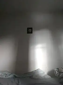 Snapshot of Bury0117 chatting on 09-21-25, 07:24 Bury0117 online show from 09-21-25, 07:24