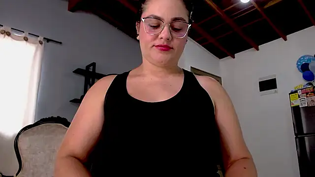 maela1 online show from 10-17-25, 06:10