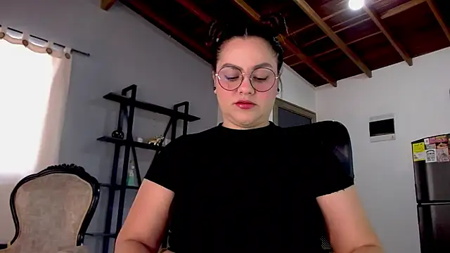 maela1 online show from 09-21-25, 03:17
