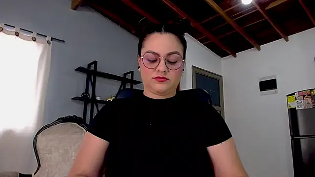 maela1 online show from 09-14-25, 03:34