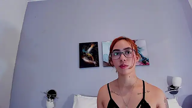 Estrella Duran online show from 06-04-26, 12:21