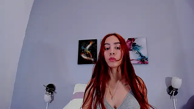 Estrella Duran online show from 05-23-26, 12:15