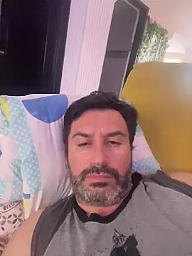 Snapshot of rodrher81 chatting on 06-19-26, 07:52 rodrher81 online show from 06-19-26, 07:52