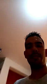 JohanyLatino online show from 04-01-26, 04:37