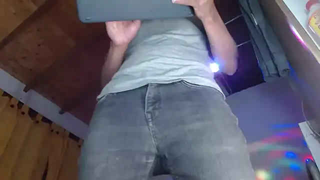 JohanyLatino online show from 06-24-26, 02:10