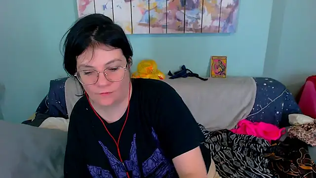 EverlyRays online show from 02-11-26, 03:06