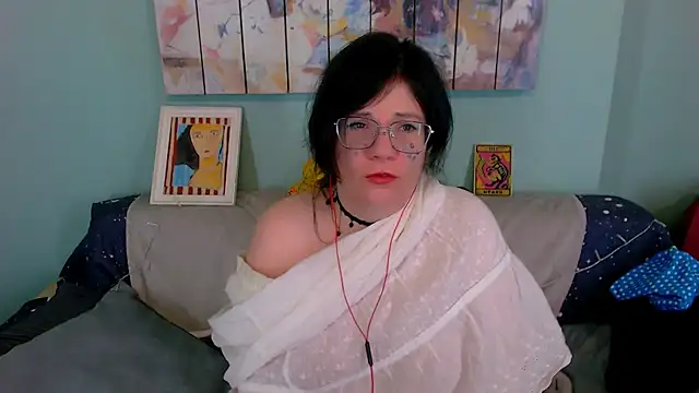 EverlyRays online show from 02-07-26, 03:58