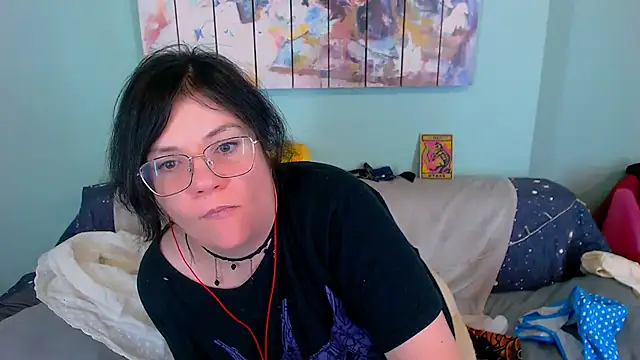 EverlyRays online show from 02-07-26, 04:04