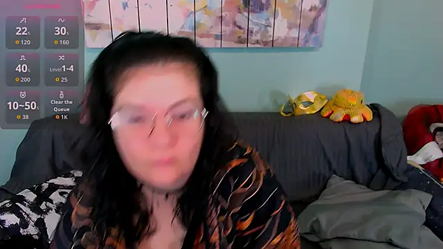 Snapshot of EverlyRays chatting on 05-31-26, 12:55 EverlyRays online show from 05-31-26, 12:55