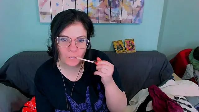 EverlyRays online show from 03-30-26, 06:04