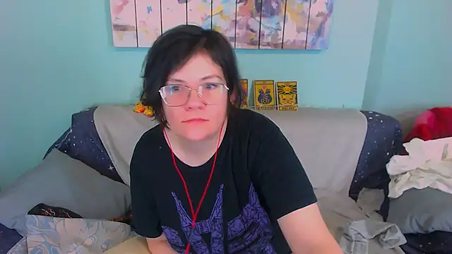 EverlyRays online show from 02-15-26, 05:41