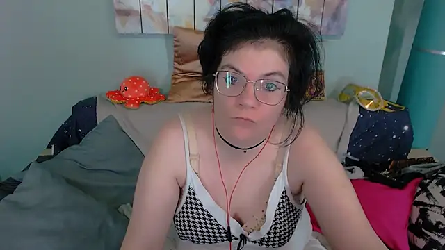 EverlyRays online show from 11-14-25, 09:57