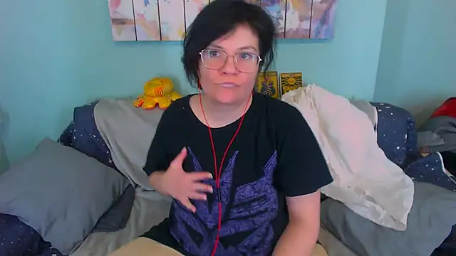 EverlyRays online show from 02-13-26, 06:02