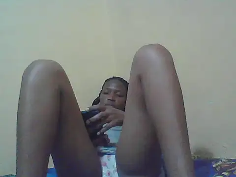 Smillie prety online show from 11-01-25, 03:57