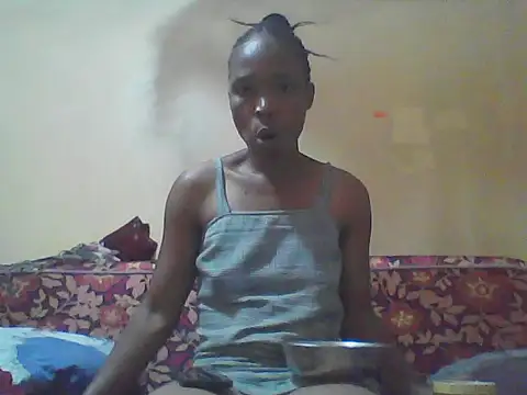 Smillie prety online show from 06-10-26, 06:58