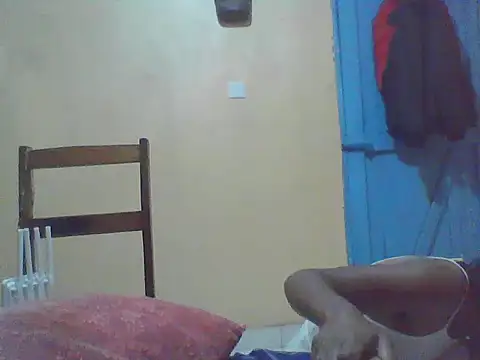 Smillie prety online show from 07-10-26, 05:40