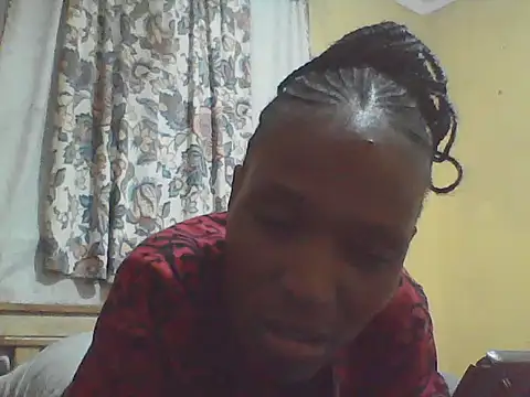 Smillie prety online show from 06-10-26, 07:04