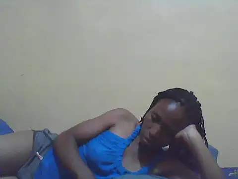 Smillie prety online show from 12-20-25, 05:27