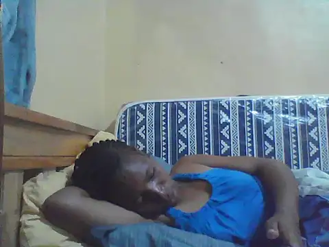 Snapshot of Smillie_prety chatting on 05-07-26, 05:11 Smillie prety online show from 05-07-26, 05:11