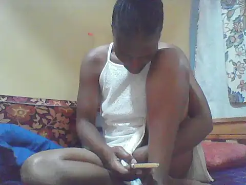 Smillie prety online show from 06-16-26, 06:46