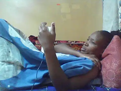 Smillie prety online show from 06-12-26, 03:59