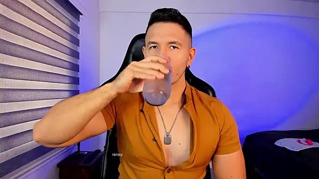 ransoj online show from 10-21-25, 01:54