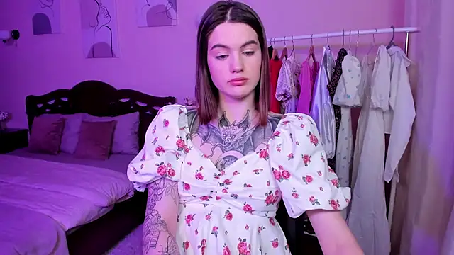 NikkieKatty online show from 01-15-25, 11:08