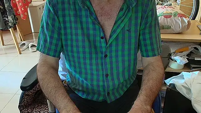 angelgarcia269 online show from 01-06-26, 12:42