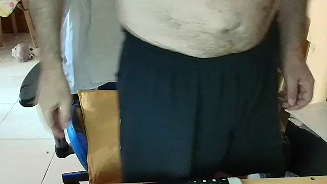 angelgarcia269 online show from 02-12-26, 01:55