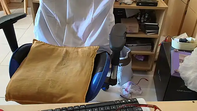 angelgarcia269 online show from 12-16-25, 11:58