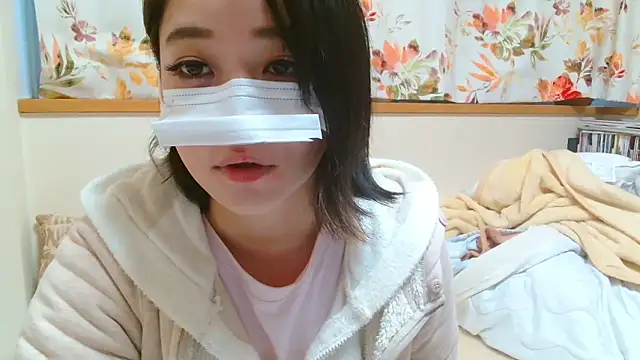 liliyRiSAcha-n online show from 01-13-26, 06:06