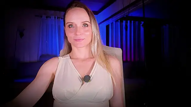 Louise-dance online show from 12-14-24, 10:50