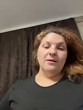 Taisia W online show from 12-19-25, 08:00