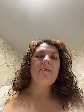 Taisia W online show from 12-18-25, 06:51