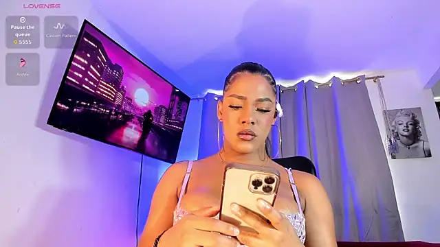 Fenty XX online show from 07-18-26, 10:07