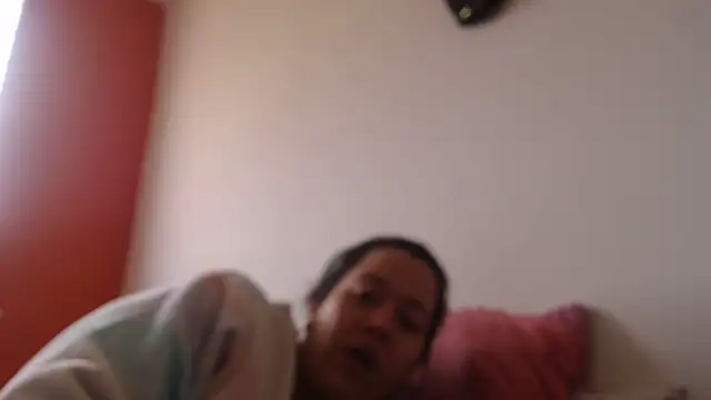 Snapshot of lady_hot2xx chatting on 02-28-25, 06:09 lady hot2xx online show from 02-28-25, 06:09