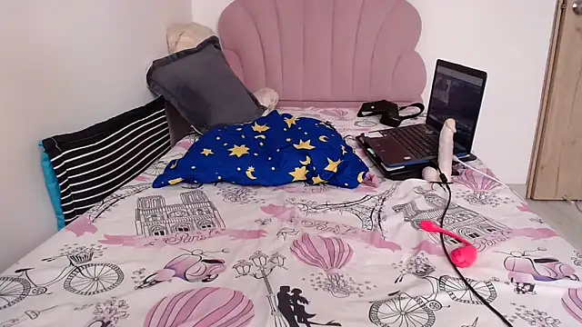 lady hot2xx online show from 03-18-26, 02:19