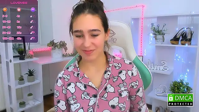  Eliizabeth  online show from 01-11-26, 10:27