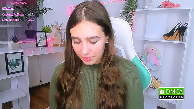  Eliizabeth  online show from 11-03-25, 09:18