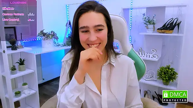  Eliizabeth  online show from 02-05-26, 09:43