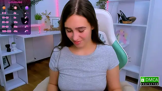  Eliizabeth  online show from 11-24-25, 10:10