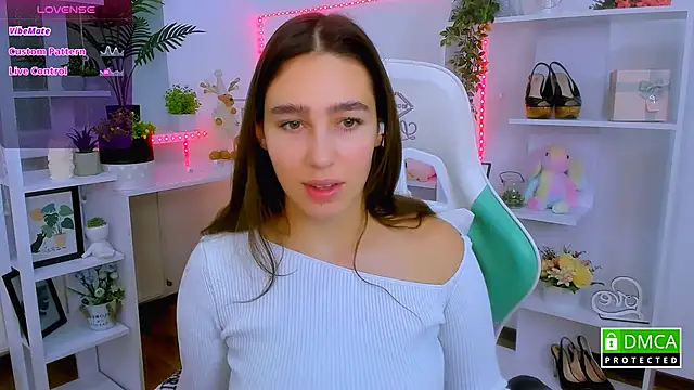  Eliizabeth  online show from 12-16-25, 10:14