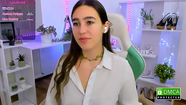  Eliizabeth  online show from 01-14-26, 09:51