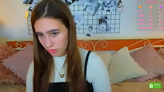  Eliizabeth  online show from 04-10-26, 09:11