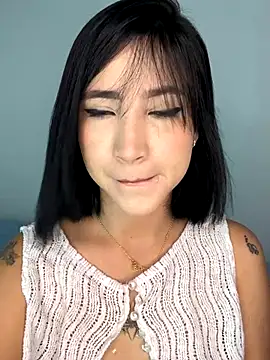 Snapshot of emma_woods_ chatting on 10-29-25, 10:36 emma woods online show from 10-29-25, 10:36