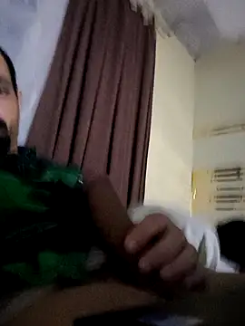 Snapshot of KingZilla2023 chatting on 03-13-26, 05:01 KingZilla2023 online show from 03-13-26, 05:01