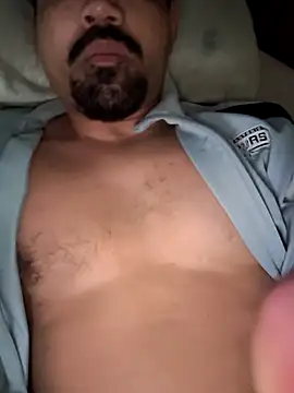 Snapshot of KingZilla2023 chatting on 03-01-26, 03:01 KingZilla2023 online show from 03-01-26, 03:01