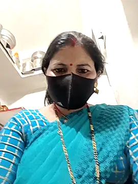 Snapshot of Riyaa-Devi chatting on 02-25-25, 05:40 Riyaa-Devi online show from 02-25-25, 05:40