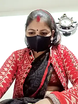 Snapshot of Riyaa-Devi chatting on 01-19-25, 05:28 Riyaa-Devi online show from 01-19-25, 05:28